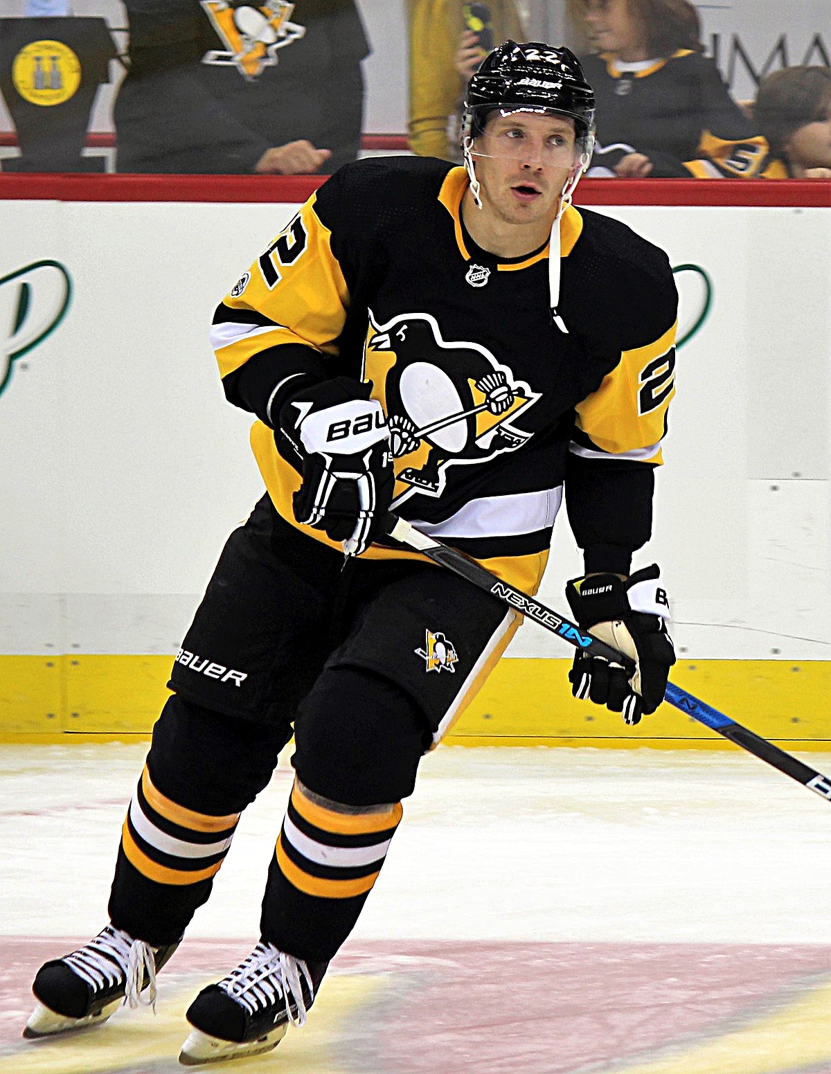 Matt Hunwick - Wikipedia