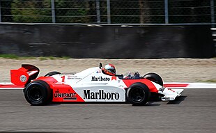 Макларен MP4 / 1B