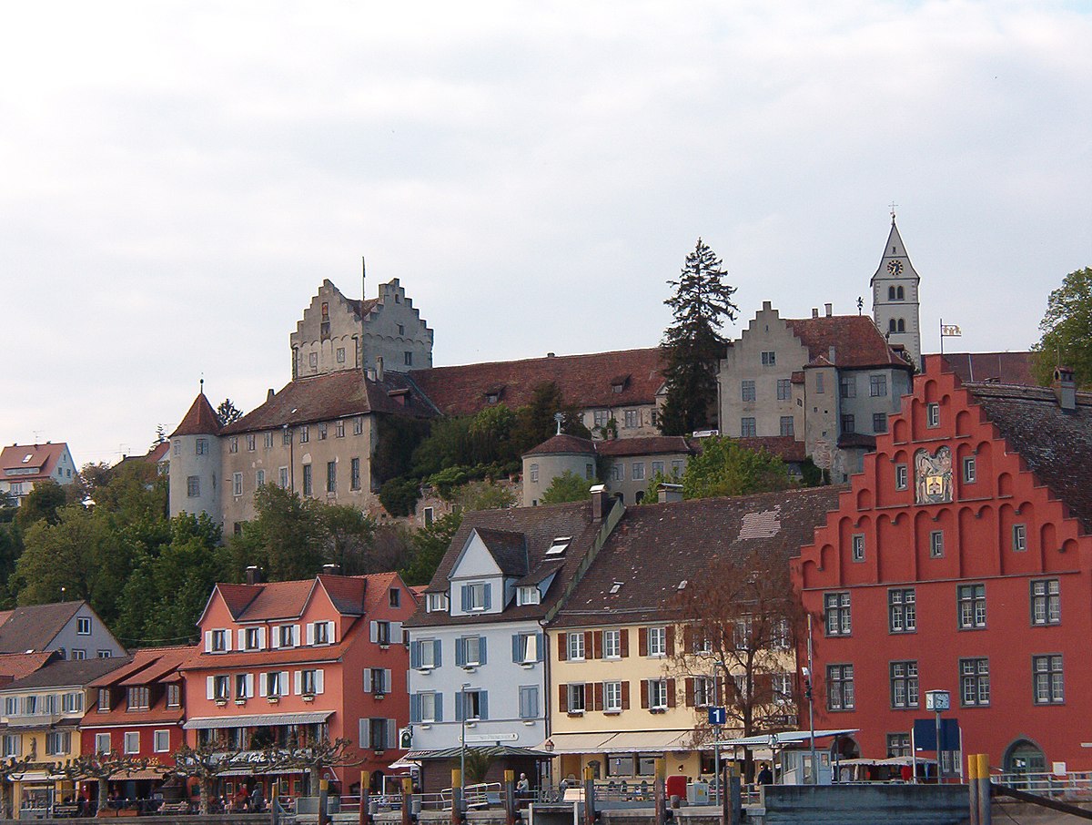 Risultati immagini per Burg Meersburg