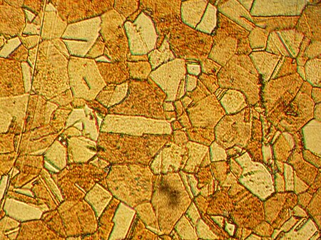 Tập_tin:Microstructure_of_rolled_and_annealed_brass;_magnification_400X.jpg