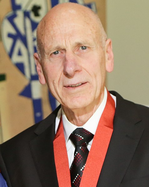 File:Mike Matthews CNZM (cropped).jpg