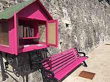Casine del Bookcrossing situate in vari punti del paese e del territorio comunale.