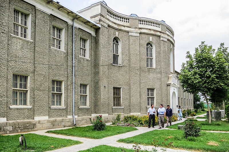 File:National Museum of Afghanistan in Kabul.jpg