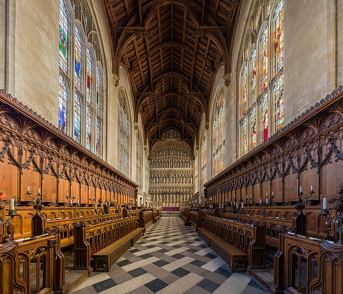 File:New College Chapel Interior 1, Oxford, UK - Diliff.jpg