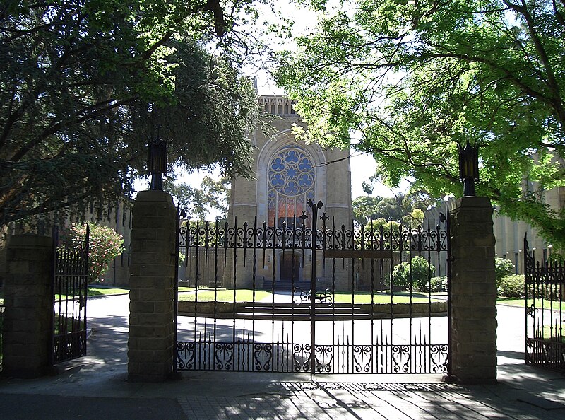 File:Newman College - gate and chapel.JPG