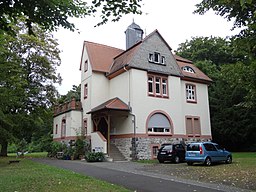 Oberhof 15 (Großen-Linden) 01