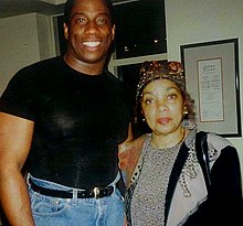 Dee (right) with activist and opera star Stacey Robinson in 1998