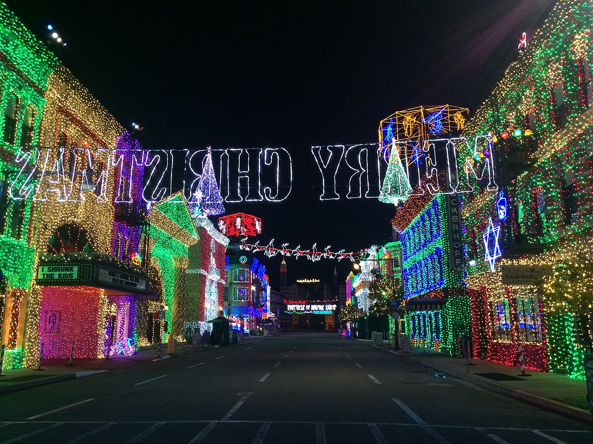 Øde efterligne Sidelæns The Osborne Family Spectacle of Dancing Lights - Wikipedia