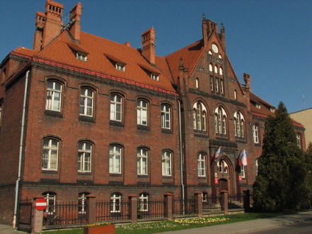 Budynek sądu grodzkiego, obecnie siedziba urzędu miasta