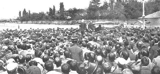Pablo Iglesias Posse addressing the workers during a 1905 demonstration in Madrid