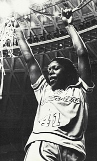 <span class="mw-page-title-main">Pam Kelly</span> American basketball player