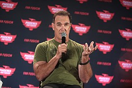 Patrick Warburton (52113060241).jpg