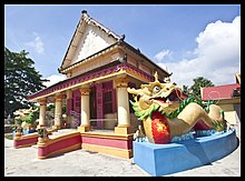 Penang Malaysia - Chinese Temple Dragon-02and (4465906017).jpg