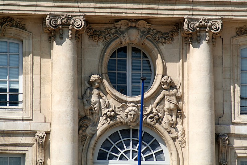 File:Place de la Bourse4.JPG