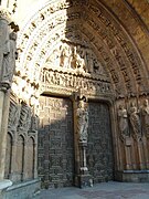 Façade de la Vierge Blanche (Virgen Blanca) dans la cathédrale de León.