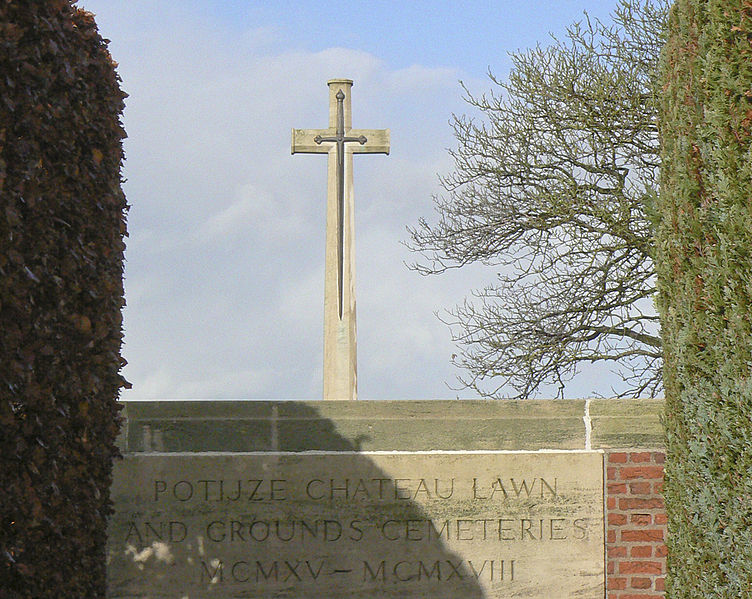 File:Potijze Chateau Lawn and Grounds Cemetery. Naamsteen.jpg