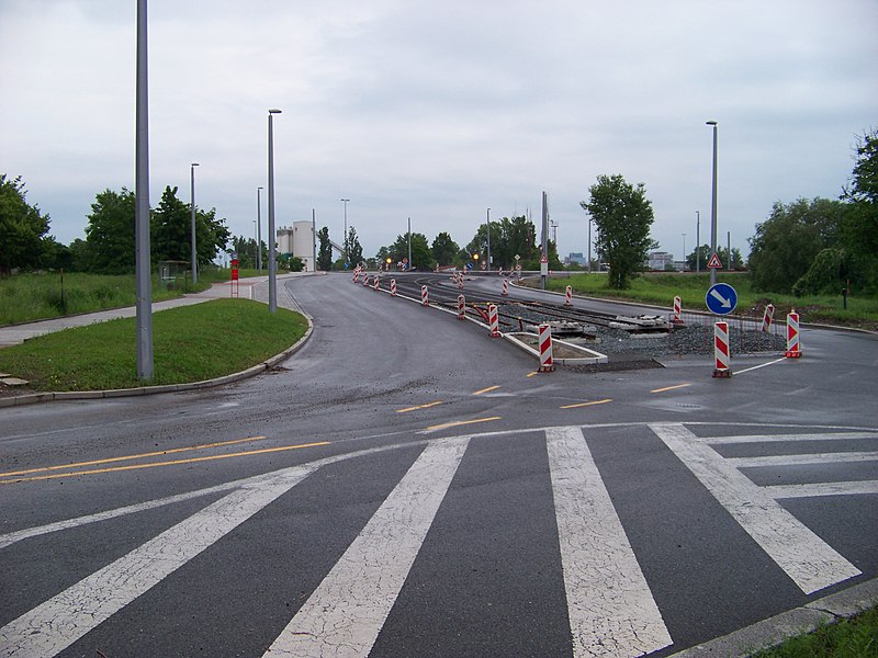 File:Povltavská, výstavba přeložky tramvajové trati.jpg