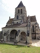 Côté porche avec la tour,