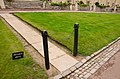 Private path at Windsor castle - panoramio.jpg