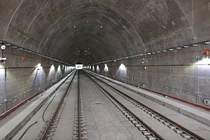 Raanana south train tunnel 1.jpg