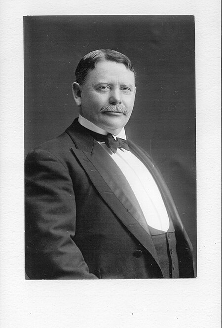 Ralph W. Thomas.jpg