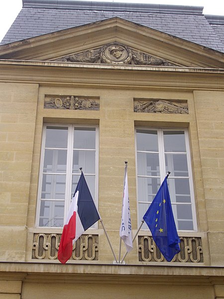 File:Reims - hôtel Ponsardin (22).JPG