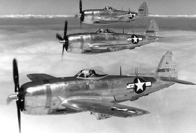3-ship formation of Very Long Range P-47N Thunderbolts
