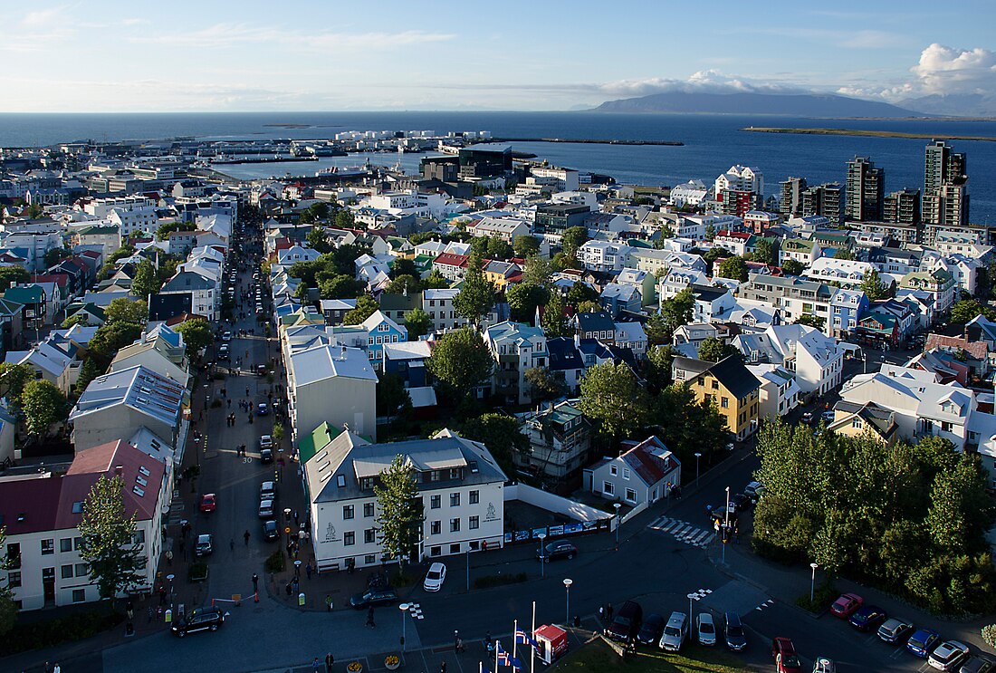 File:Reykjavík-pjt1.jpg