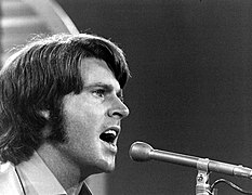 Rick Nelson performing 1970.JPG