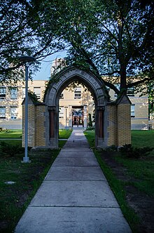 The Archway SMCS arch.jpg