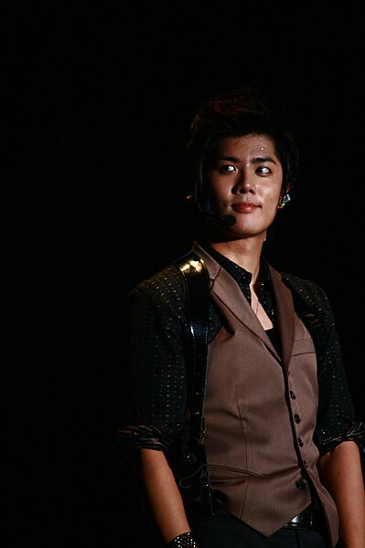 File:SS501 kyu jong.jpg