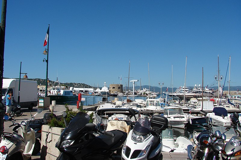 File:Saint Tropez - panoramio (4).jpg