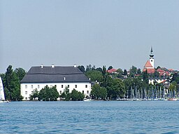 Schörfling med Schloss Kammer.