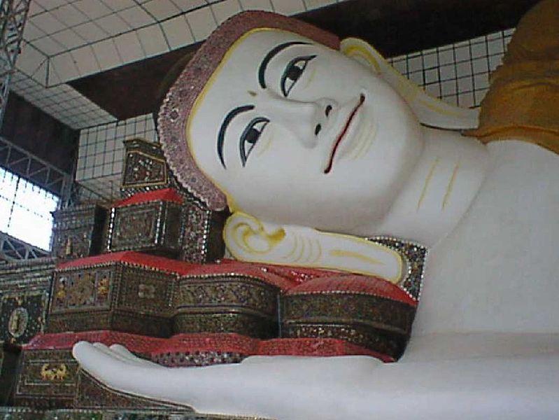 File:ShweTharlyaungRecliningBuddhaCloseup.jpg