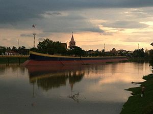 Pulau Sompove Meas, Provinsi Pursat, Kamboja.jpg