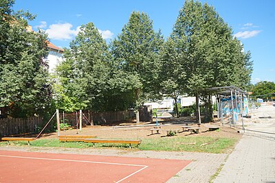 Spielplatz Hechinger Eck 04.jpg