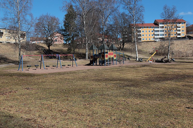 File:Sveaparken 2013-04-20 03.jpg