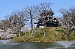 Takada Castle yagura.JPG