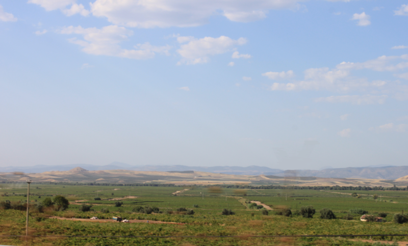 File:Tal des Gediz Nehri.tiff