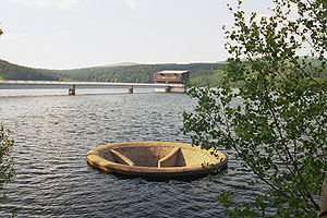 Josefův Důl dam: overflow and control station