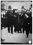 The Library of Congress - London - arrest of a suffragette (LOC).jpg