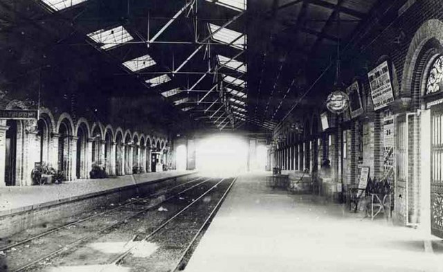 The platforms of the second terminal, (c.1880)