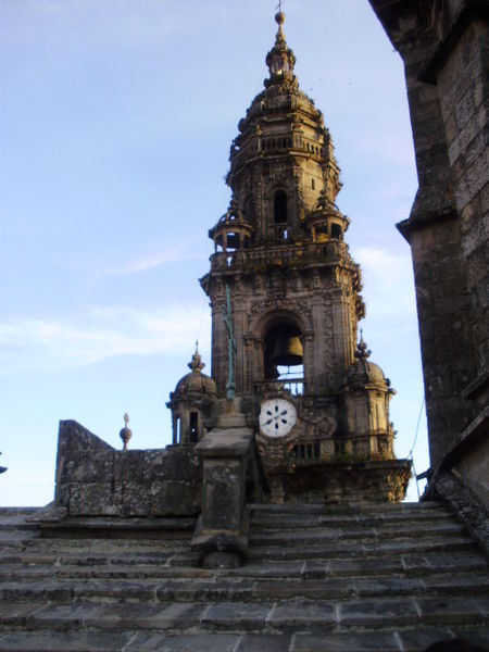 File:Torre de la Catedral de Santiago de Compostela.JPG