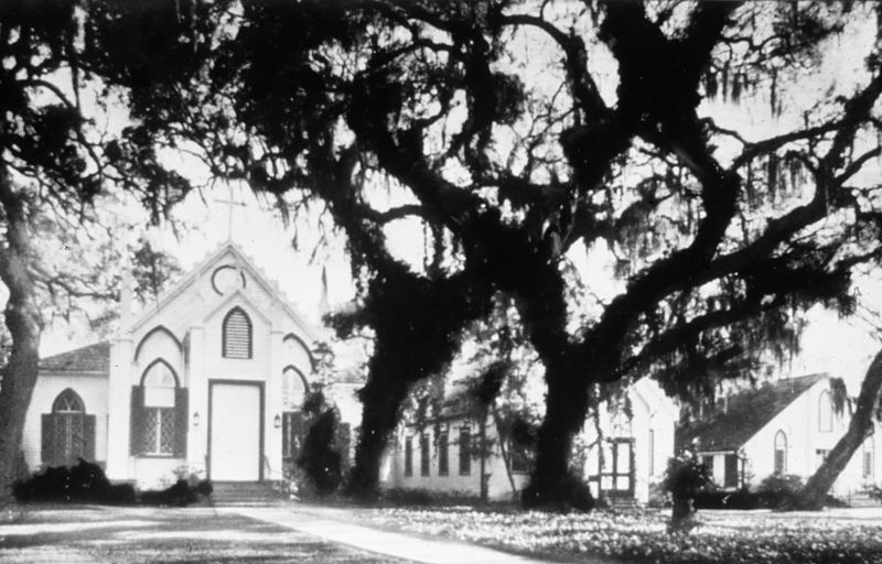 File:Trinity Episcopal Church Before Camille.jpg