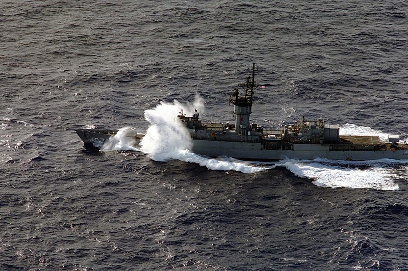 File:USS Badger (FF-1071) in heavy seas.jpg