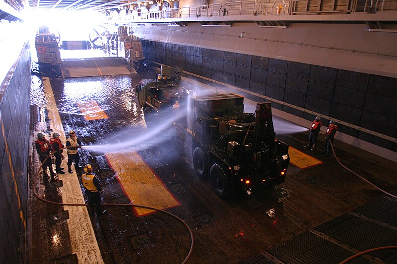 File:US Navy 050326-M-5900L-053 U.S. Marine Corps vehicles, assigned to the 26th Marine Expeditionary Unit (MEU), are washed in the well deck aboard the amphibious assault ship USS Kearsarge (LHD 3).jpg