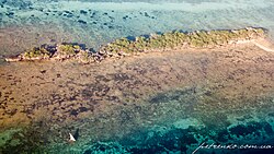 Ukombe Island from Airplane - panoramio.jpg