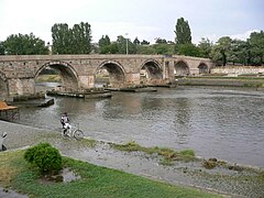 Vardar in Skopje: the Stone Bridge