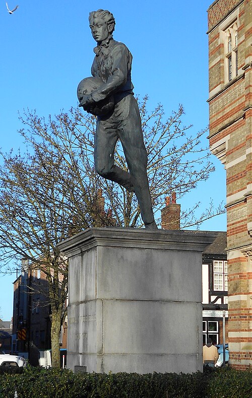 Image: Webb Ellis Statue (2) 1.23