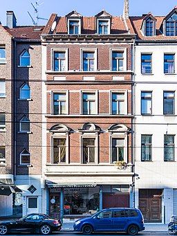 Wohn- und Geschäftshaus Luxemburger Straße 66, Köln-3392